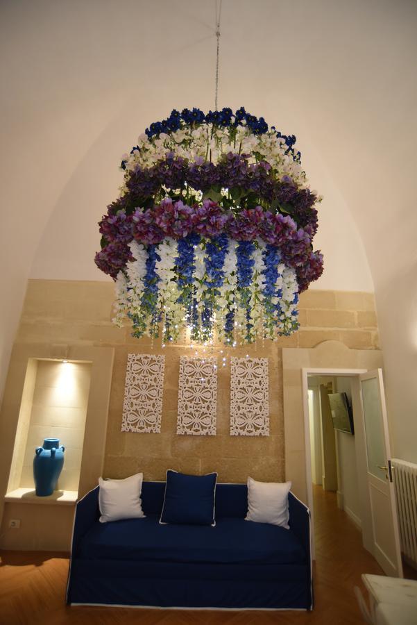 Cadelli Luxury Suite & Apartments Lecce Exterior foto
